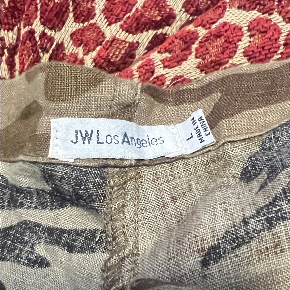 Johnny Was LA Camo Embroidered Drawstring Women's Shorts - Olive Green - Picture 3 of 4
